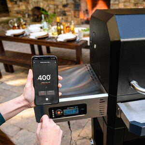 Masterbuilt Gravity Series® 800 Digital Charcoal Griddle + Grill + Smoker